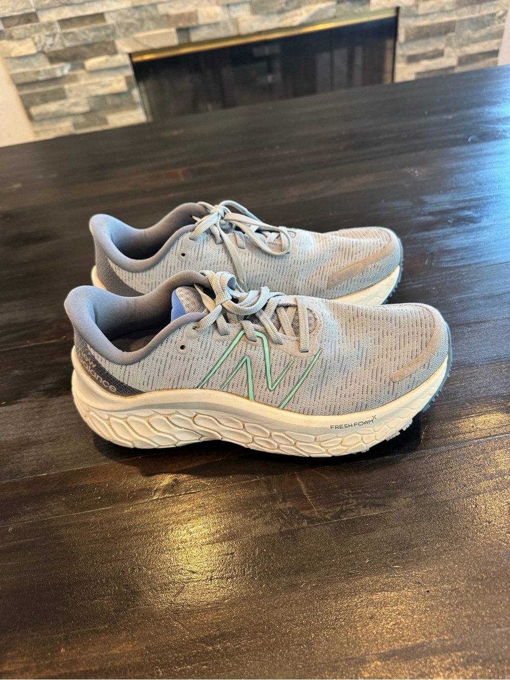 New Balance Light Gray/Blue Running Sneakers with Mint Logo